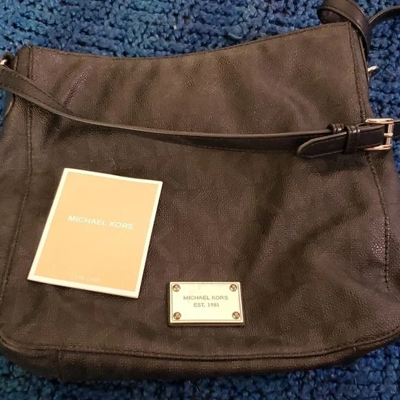 Michael Kors monogram crossbody leather bag, black, silver hardware - Picture 7 of 11